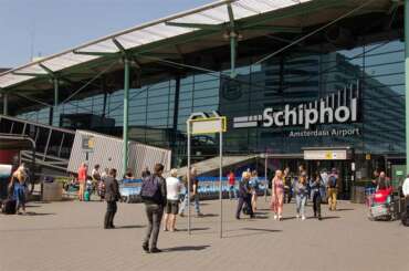 zomerreis via schiphol